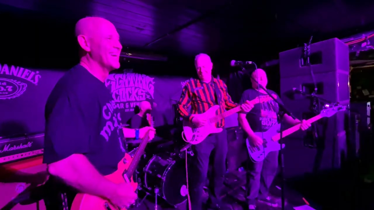 Damage UK at The Fighting Cocks, Kingston playing 'What Do I Get?' by The Buzzcocks on Sat. 21/2/26.