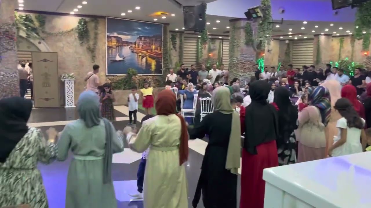 Koma Şengal.  Kars düğününde.