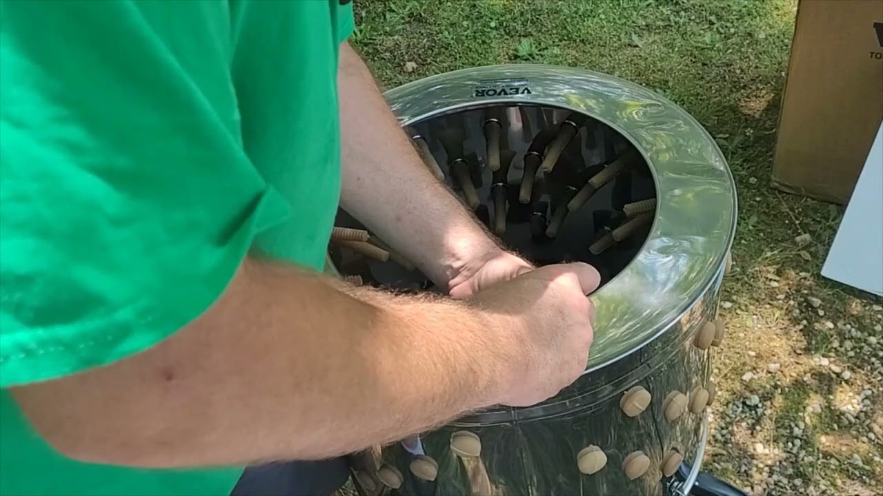 Unboxing of the VEVOR 20 inch Chicken Plucker