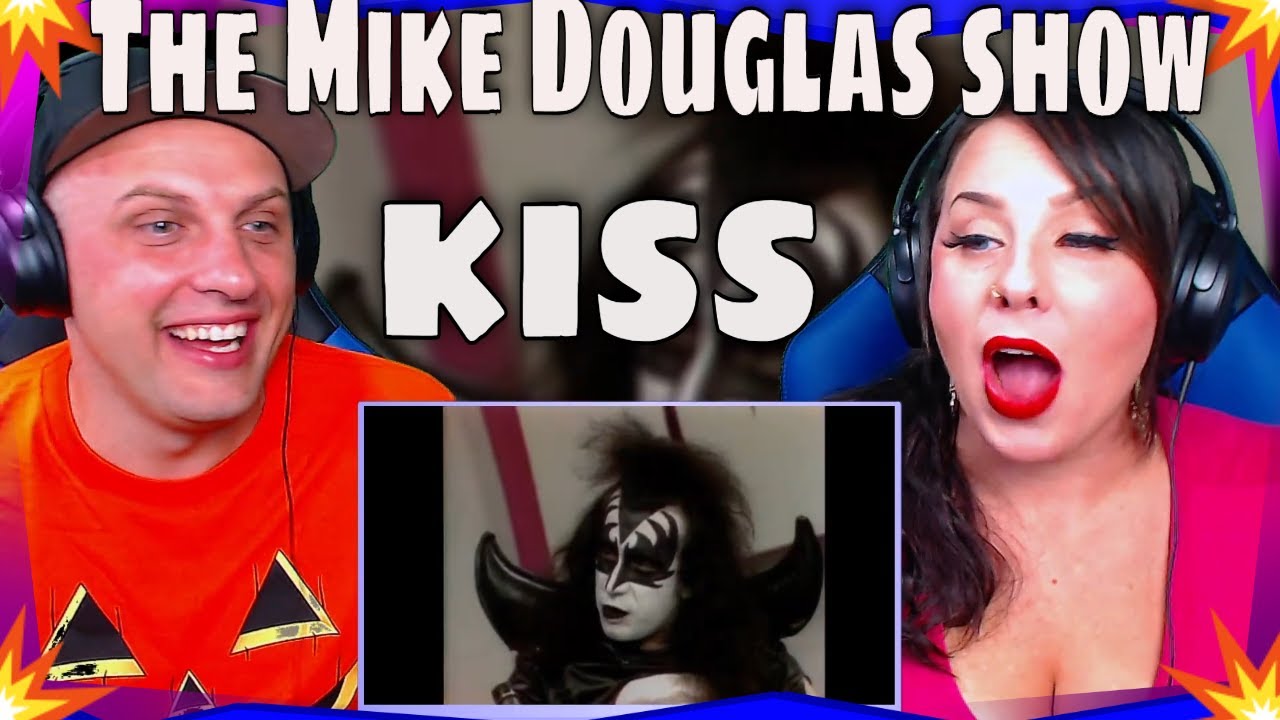 KISS on The Mike Douglas show (US TV), 24 avril 1974 | THE WOLF HUNTERZ REACTIONS