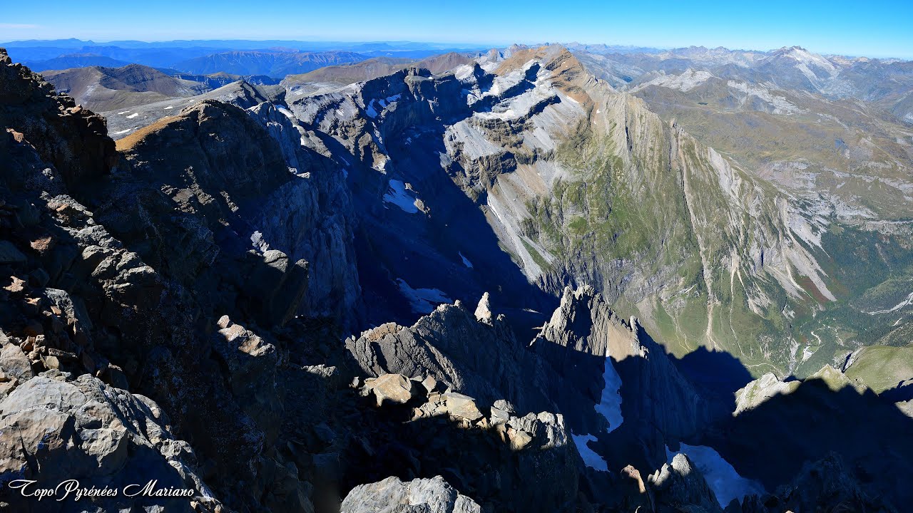 Le Pic et le Cylindre du Marboré depuis le col des Tentes