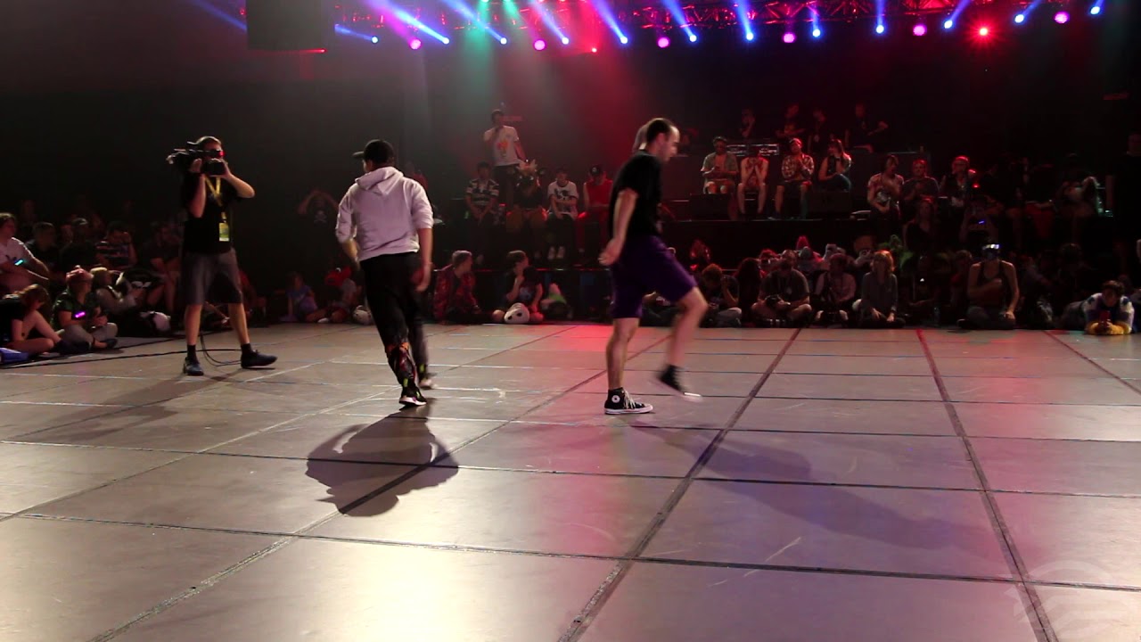 AC2019 Floor Wars Finals: Darky Pup vs Strobes