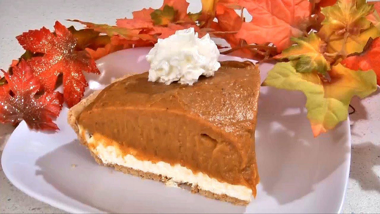 No Bake Pumpkin Pie Recipe - Happy Thanksgiving