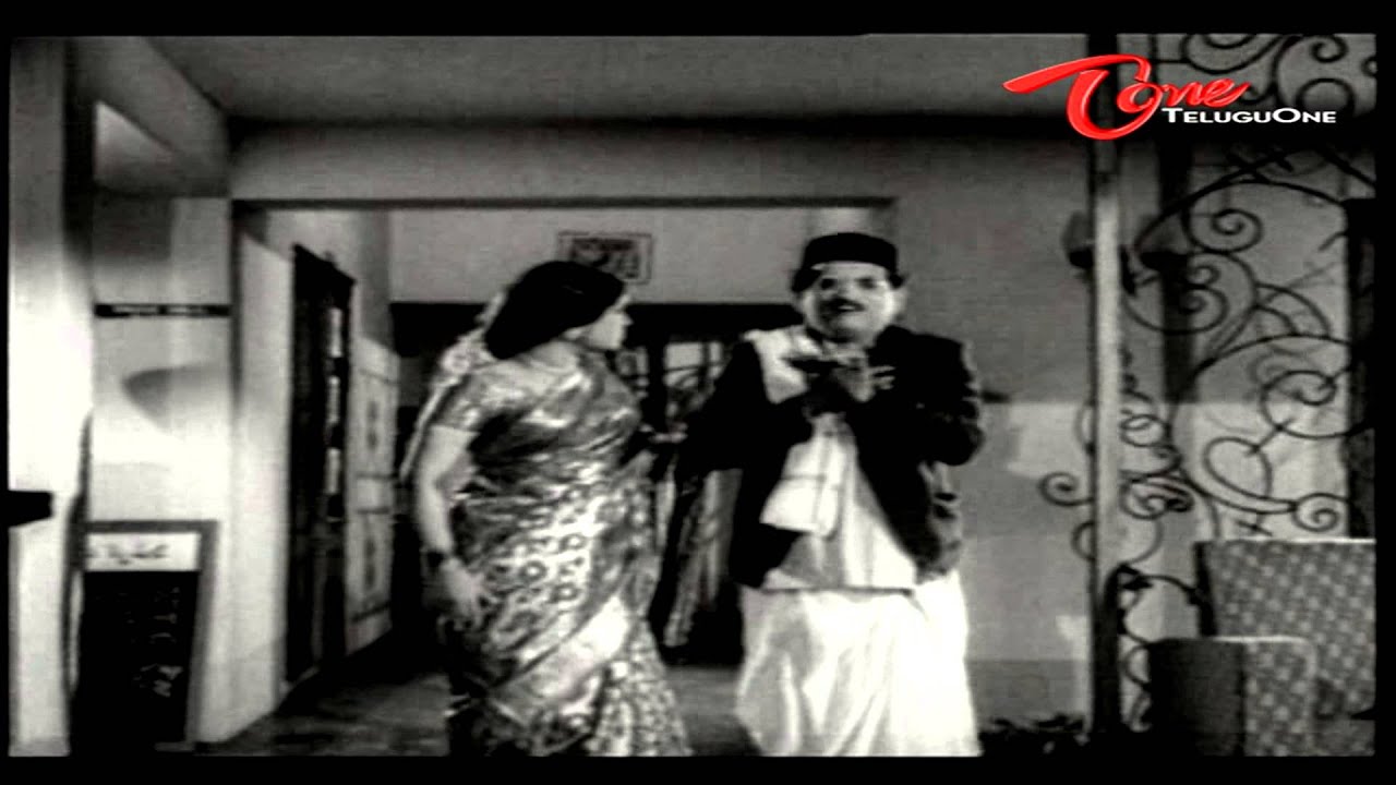 Hotel Comedy Scene Between Allu Ramalingaiah - Rama Prabha - NavvulaTV