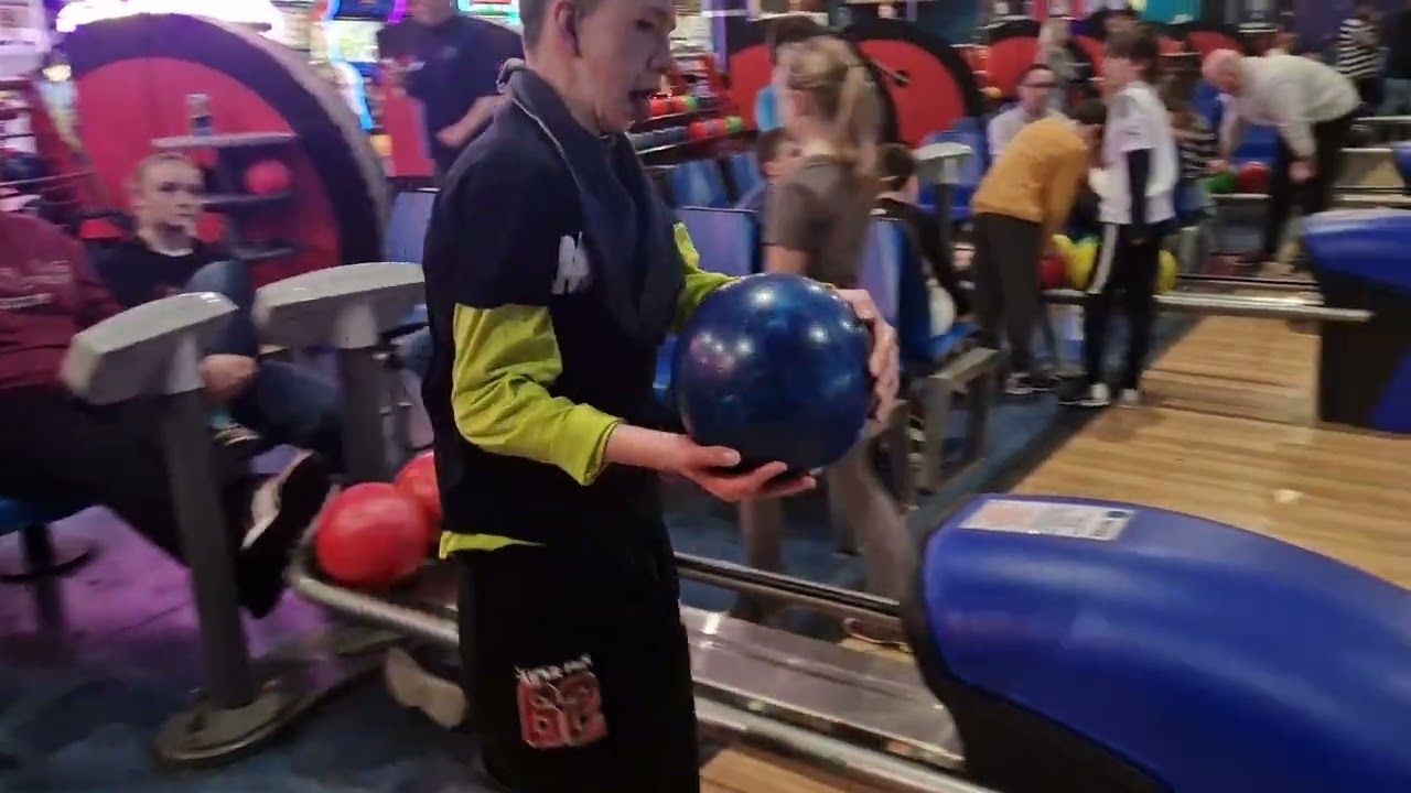 Bowling @ leisure plex coolock