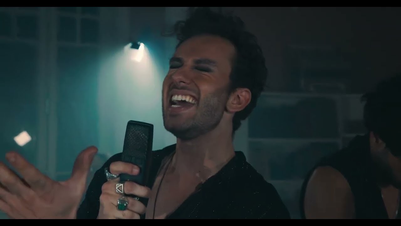 The Redbeds - Waking Up Again (Official Music Video)
