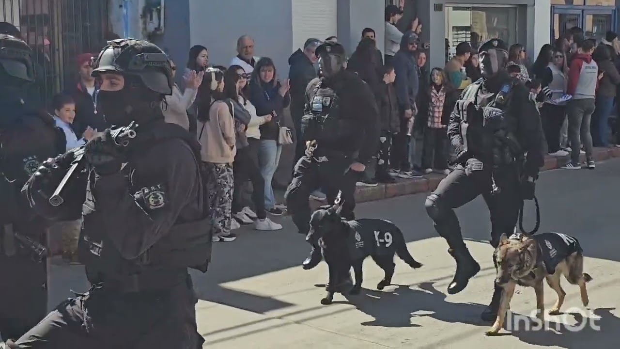 Desfile 25 de agosto San Carlos 