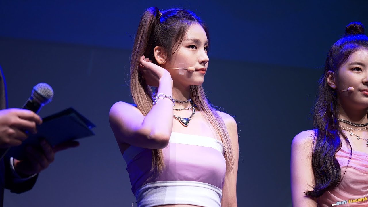 191018 예지 YEJI 있지 ITZY 토크 TALK 4K 60P 직캠 @BIAF 개막식 by DaftTaengk