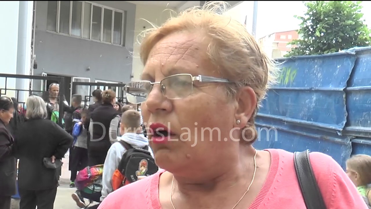 Hije skandali në Durrës/ Shkollës i 