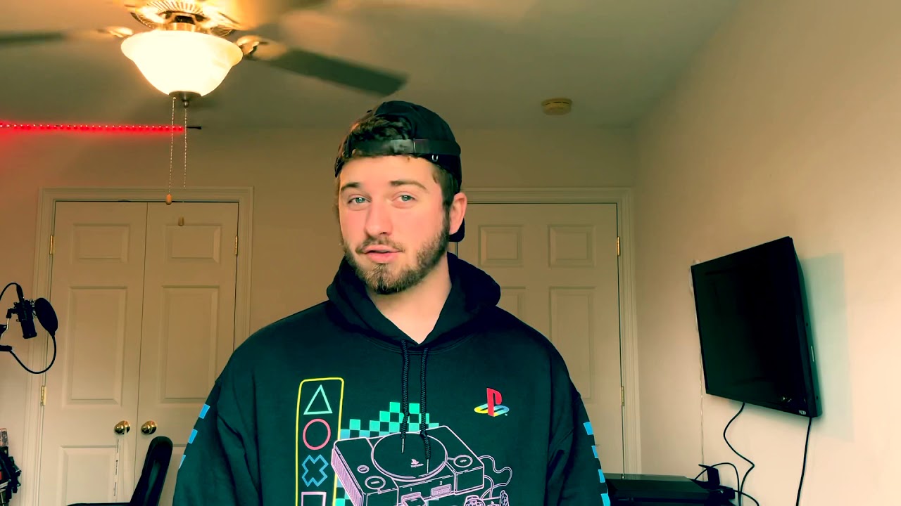 Sony Fan Explains Why Xbox Series X Sucks