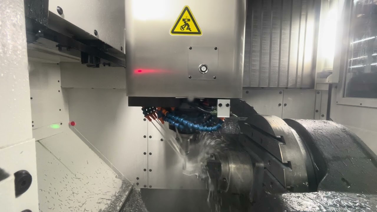 5 eixos MIKRON Mill E 500 U - Senai SJC