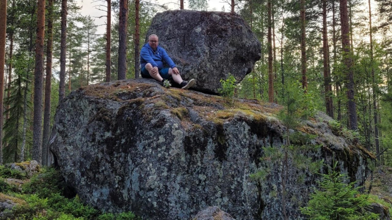 Kivikuru eli LuonnonPyhä