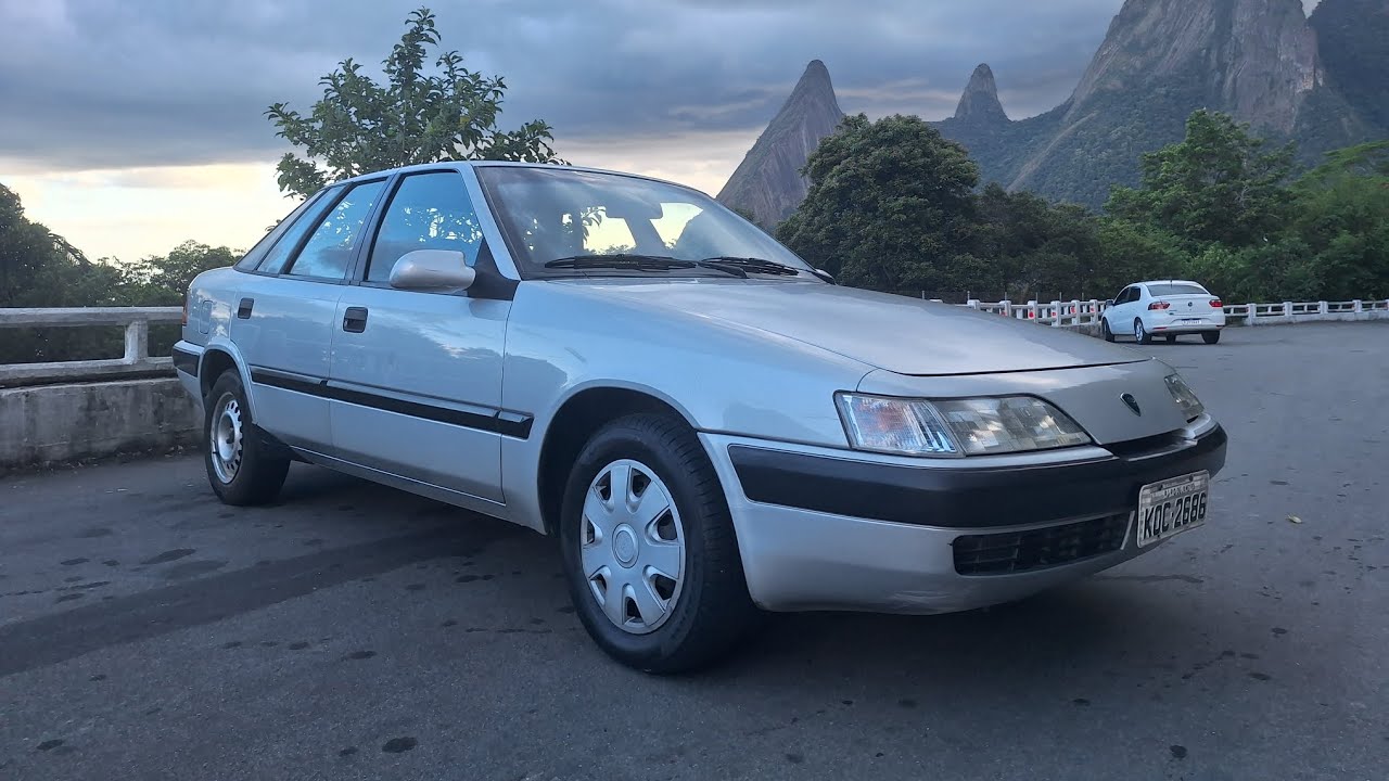 Vídeo de um belíssimo Daewoo Espero 1994 com apenas 36.000 KMs