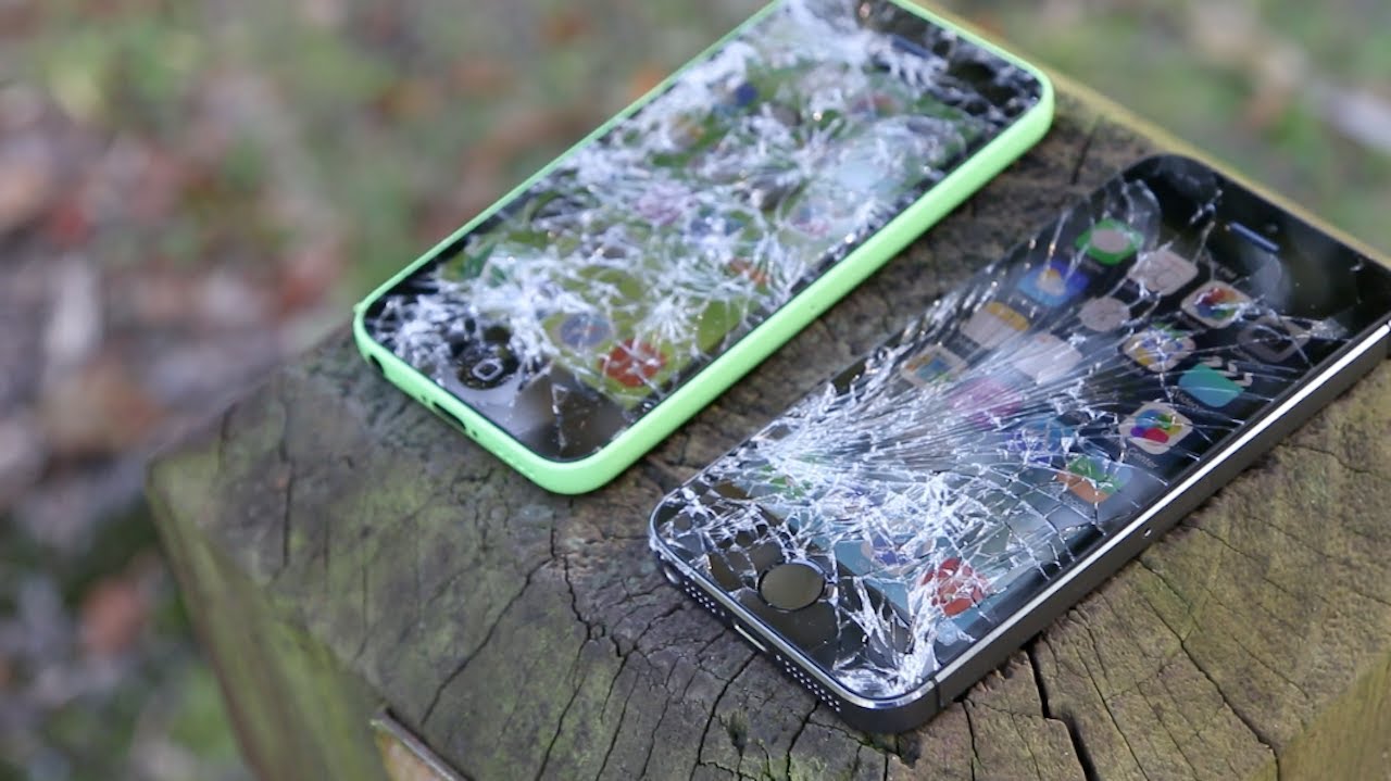iPhone 5c vs 5s Raw Drop Test