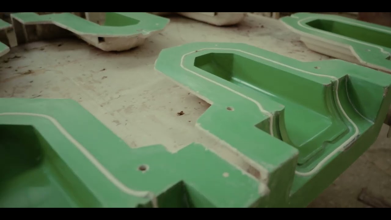 MPE Transmission/Reprise : Apoge Polyester – Matériaux Composites à Carros / Le Broc