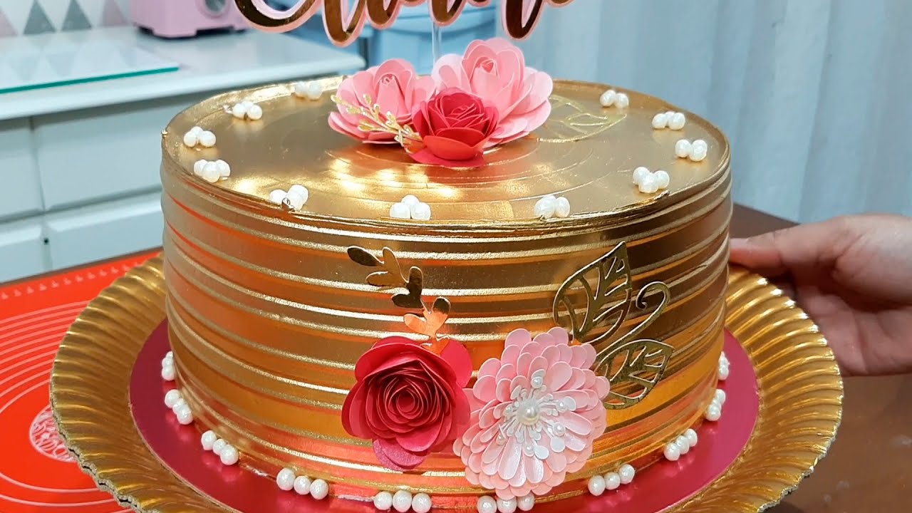 BOLO DE CHANTILLY PARA 35 PESSOAS / DECORAÇÃO COM A ESPÁTULA NUMERO 22 / PARIS CAKE DESIGNER