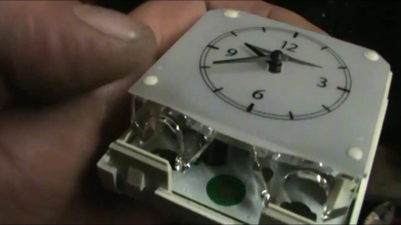 How To Change Light bulb Colors On 2006 Chrysler 300 Clock