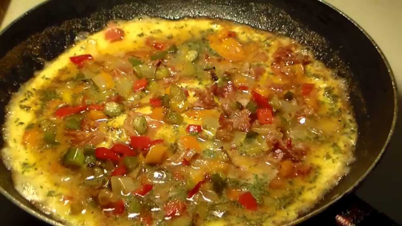 How To Make The Perfect Egg Omelette With Cheese: World's BEST Egg Omelet Recipe