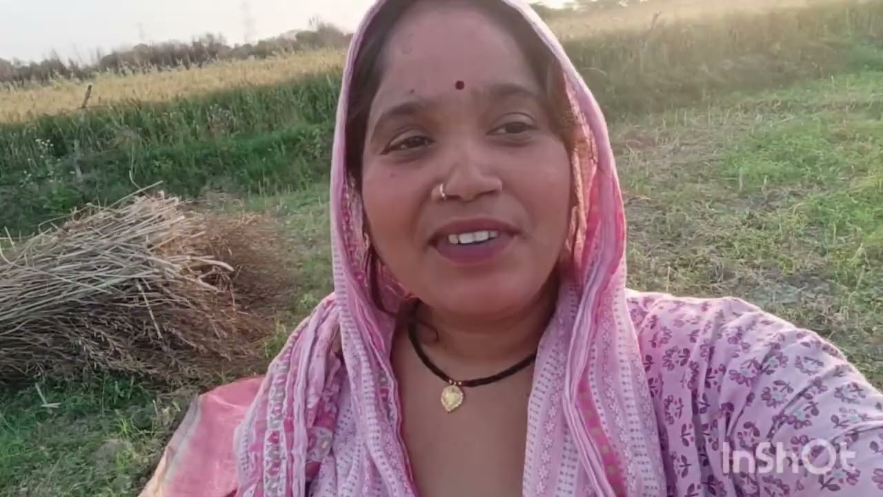 हम गए थे खेत पर लाहा कटवाने 🙏