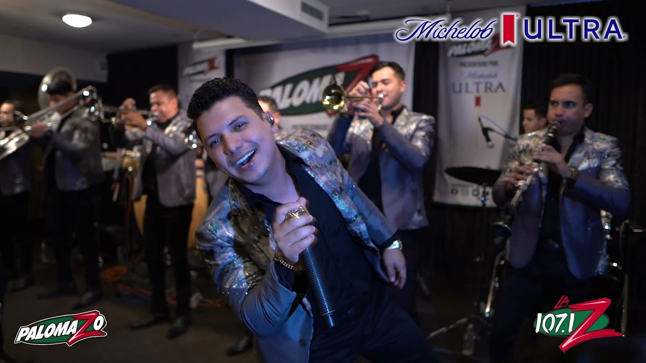 Palomazo Con La Arrolladora Banda El Limon [En Vivo Con 107.1 La Z]