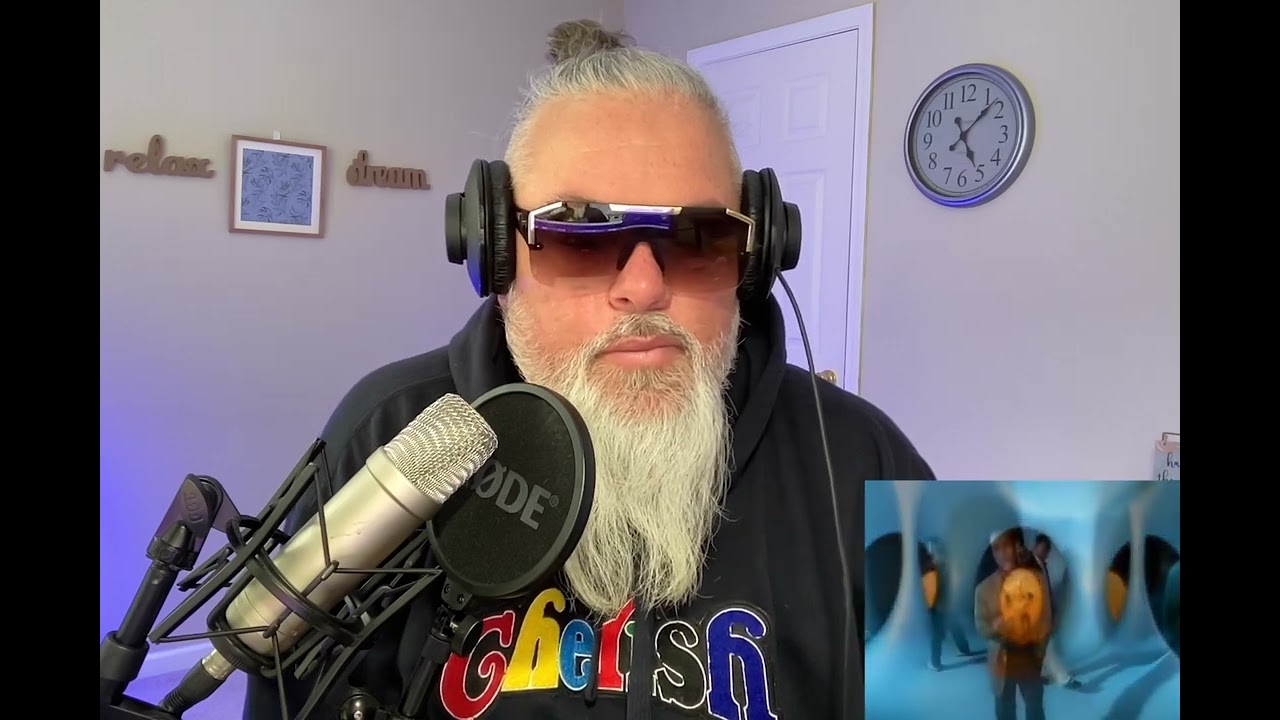 Grown Man Cries While Reacting To Boyz II Men -A Song For Mama #fairuse (Reactions by Shawn Spilman)