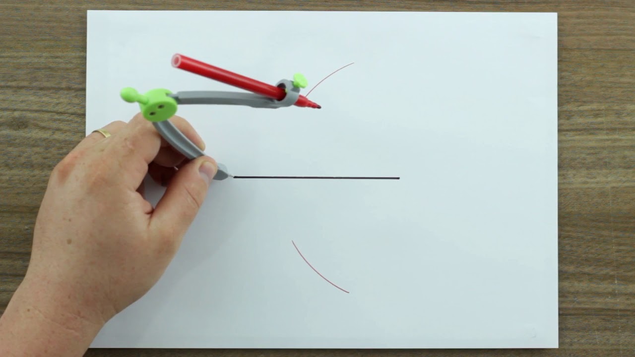 21 - Tra&ccedil;ar a mediatriz de um segmento de reta dado.