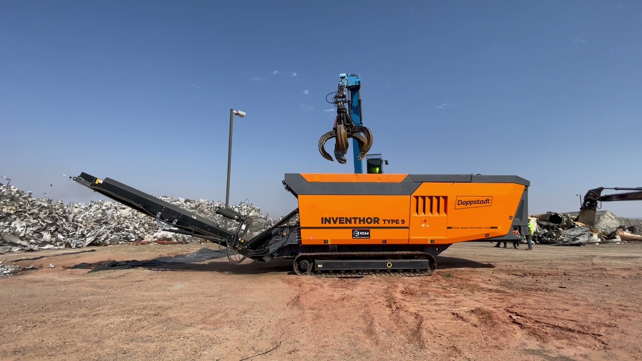 Doppstadt Inventhor shredding at Arizona Power Plant demolition job