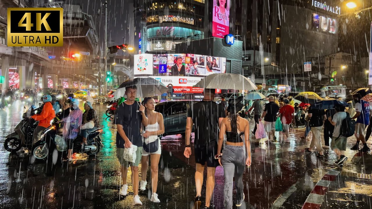🇹🇭 4K | Heavy Rain Hits Bangkok's Downtown | Asok - Nana Areas | Thailand 2025