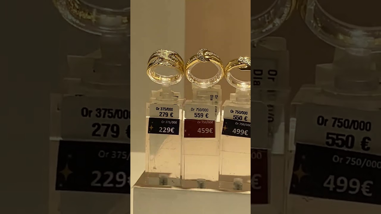 ‏الذهب زينة وخز ينة💎￼ اشتروا ذهب قبل مي يفوتكم الحال💎