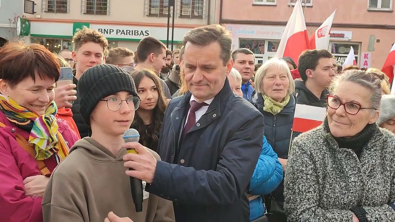 Grzegorz Braun w Jaworznie 09.04.2025r. - pytania mieszkańc&oacute;w część 1/2