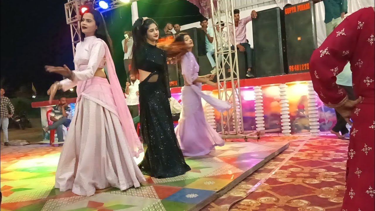 Marriage hall me drans मैरिज हॉल डांस 