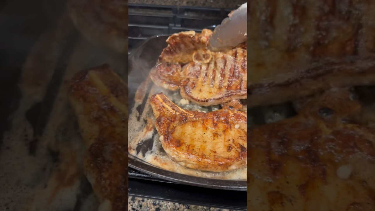 Pan Grilled Pork Chops #easyrecipe #grilled
