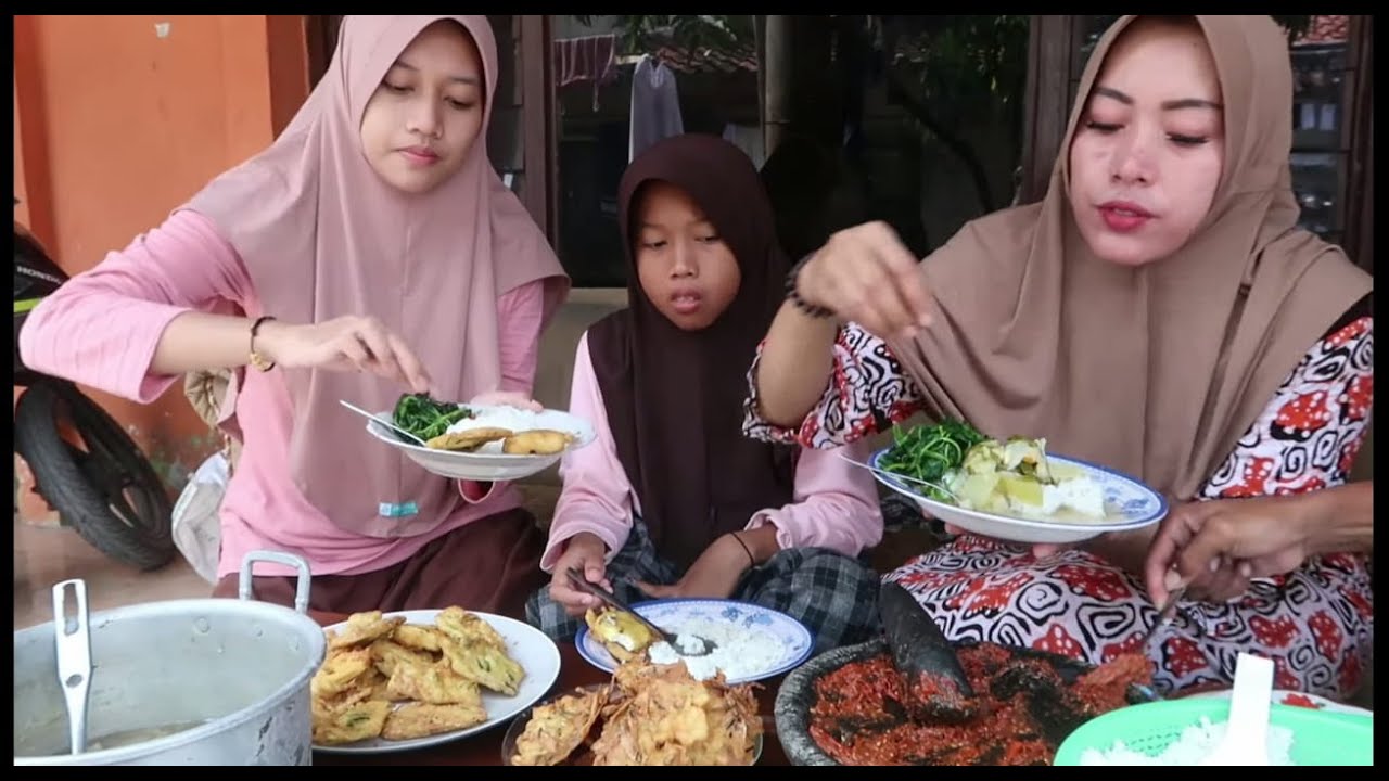 MANTAB., BIKIN KETAGIH4N !!  SAYUR ASEM RUMAHAN, MIRONG IKAN ASIN, SAMBEL TERASI, PEPES TEMPE..