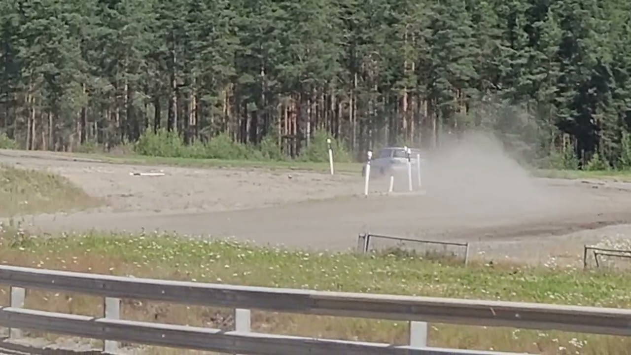 Pesämäellä rallia osa 1