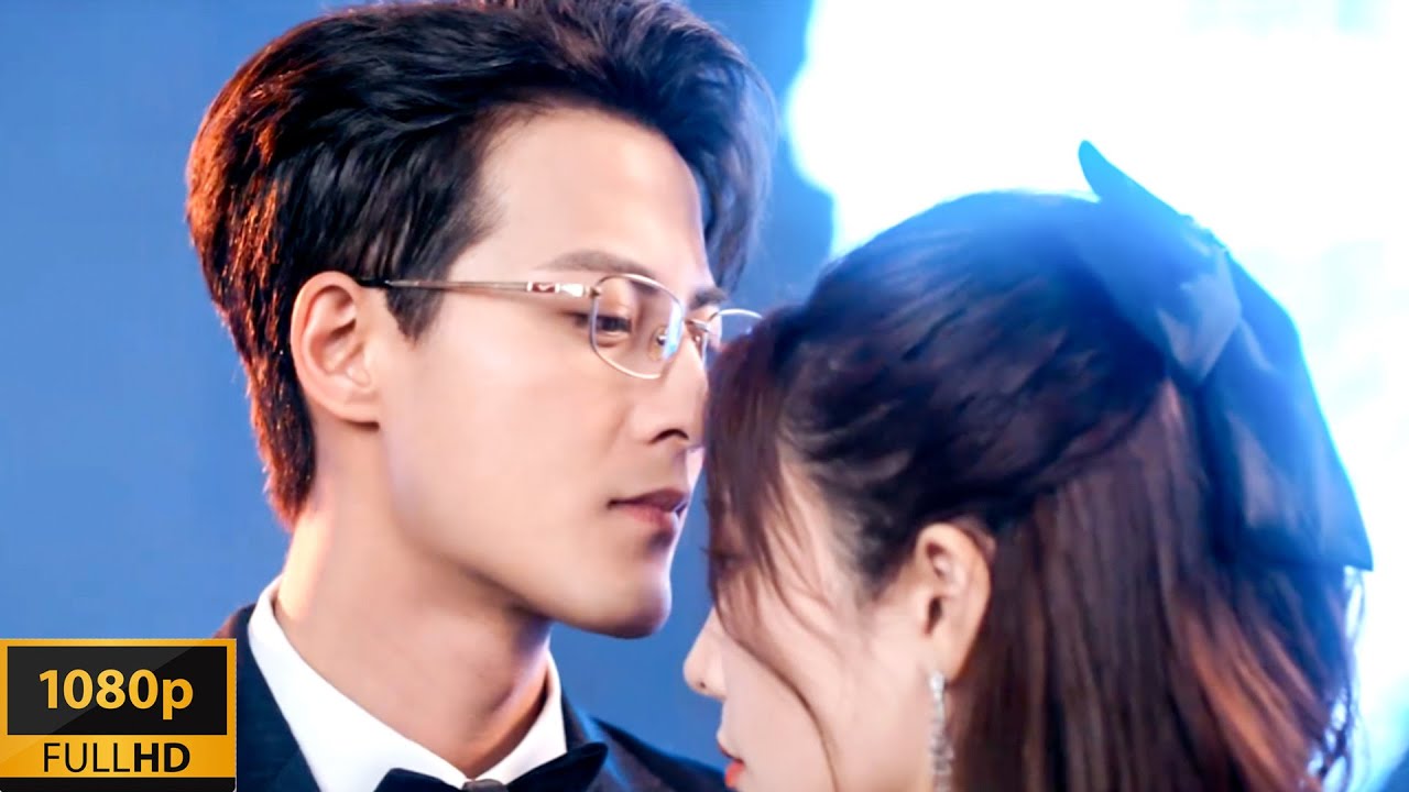 【搶先看】霸總買下天價鑽戒向灰姑娘當眾求婚，羨煞眾人！💗 #蓄意宠爱 #戴燕妮 #郭迦南 【2025 New Movie】