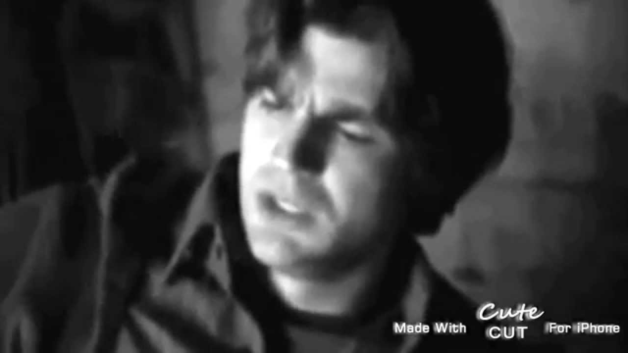 how gale harold smokes his blunts (funny?!)