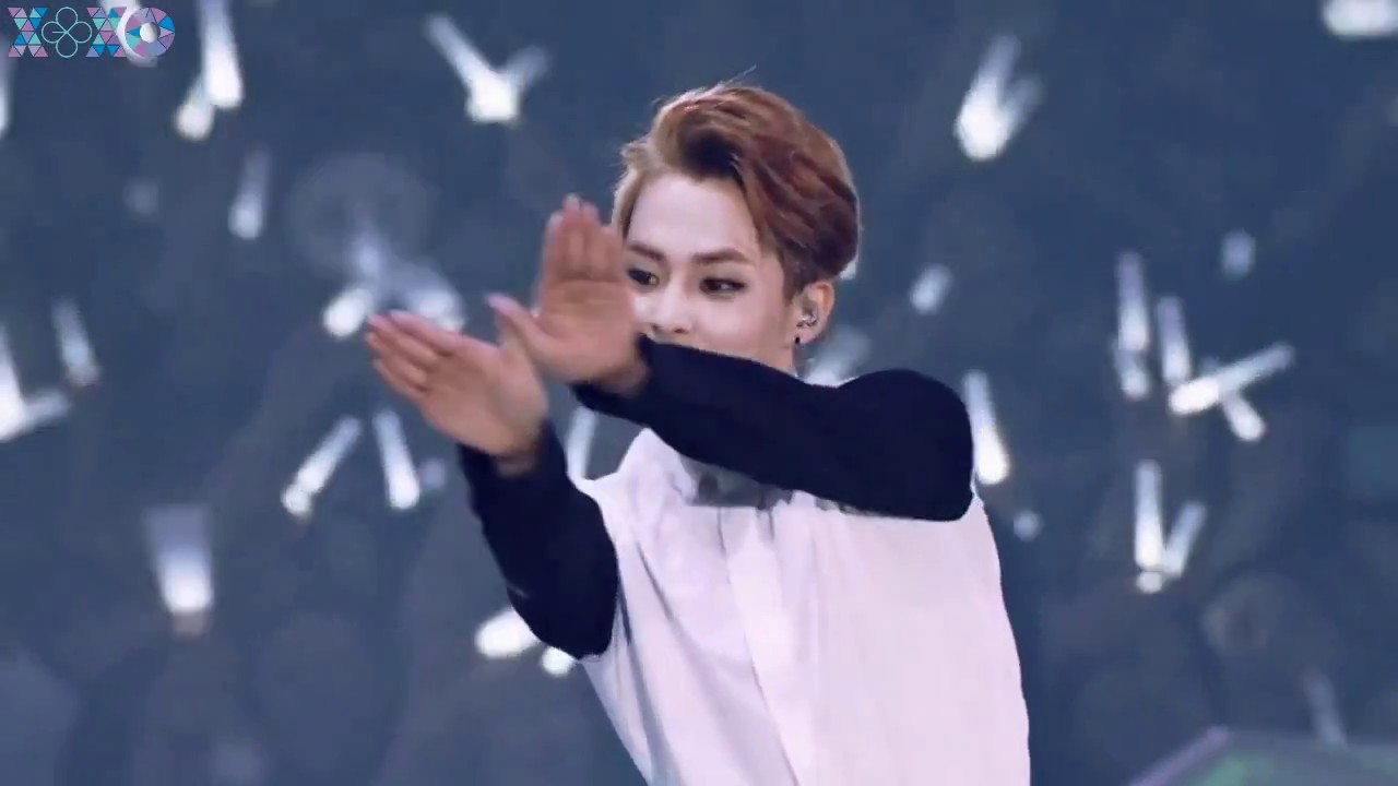 [РУСС  САБ] EXO - Don't Go The EXOluXion In Seoul