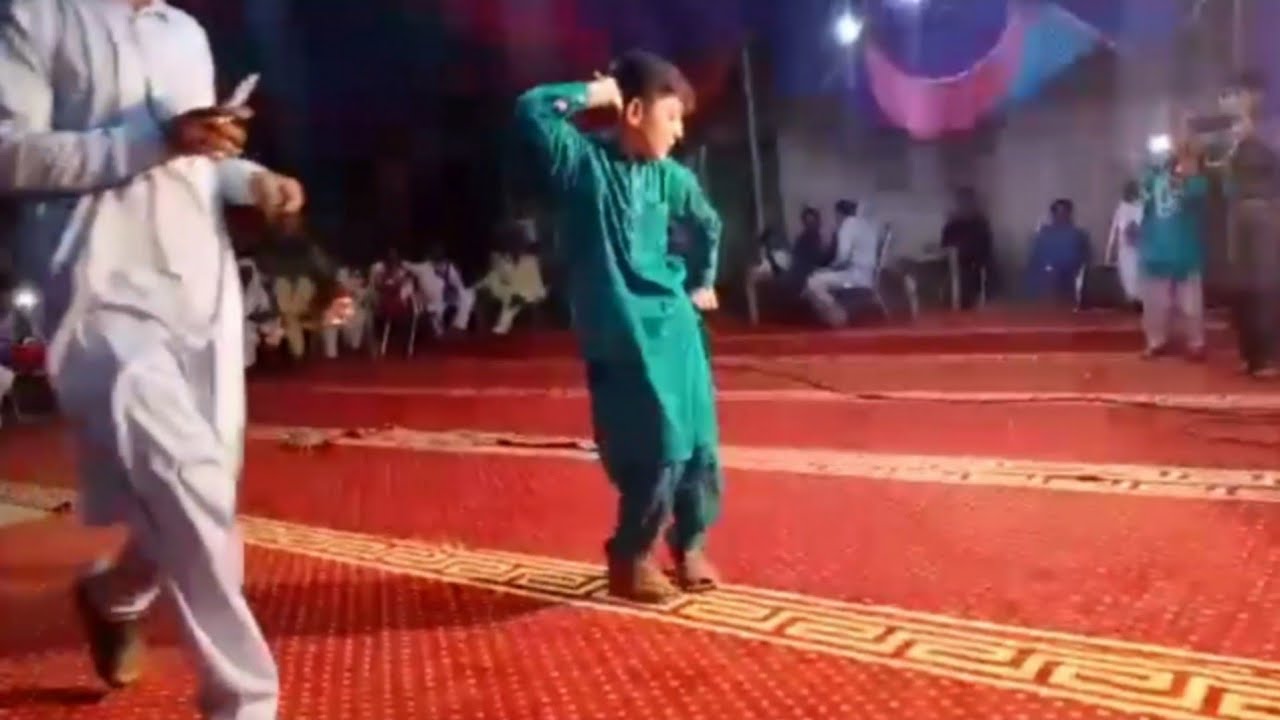 Cute Boy Dance in Kamar Mushani | BY Mast Munda