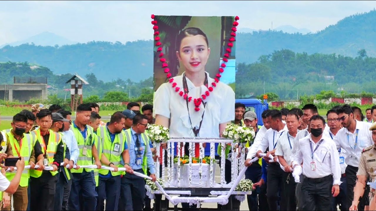 Nganthoi gi Hakchang Yourakpada Thamoi Sokna Kapnakhre, Cabin crew- Nganthoi Body Arrives in Imphal