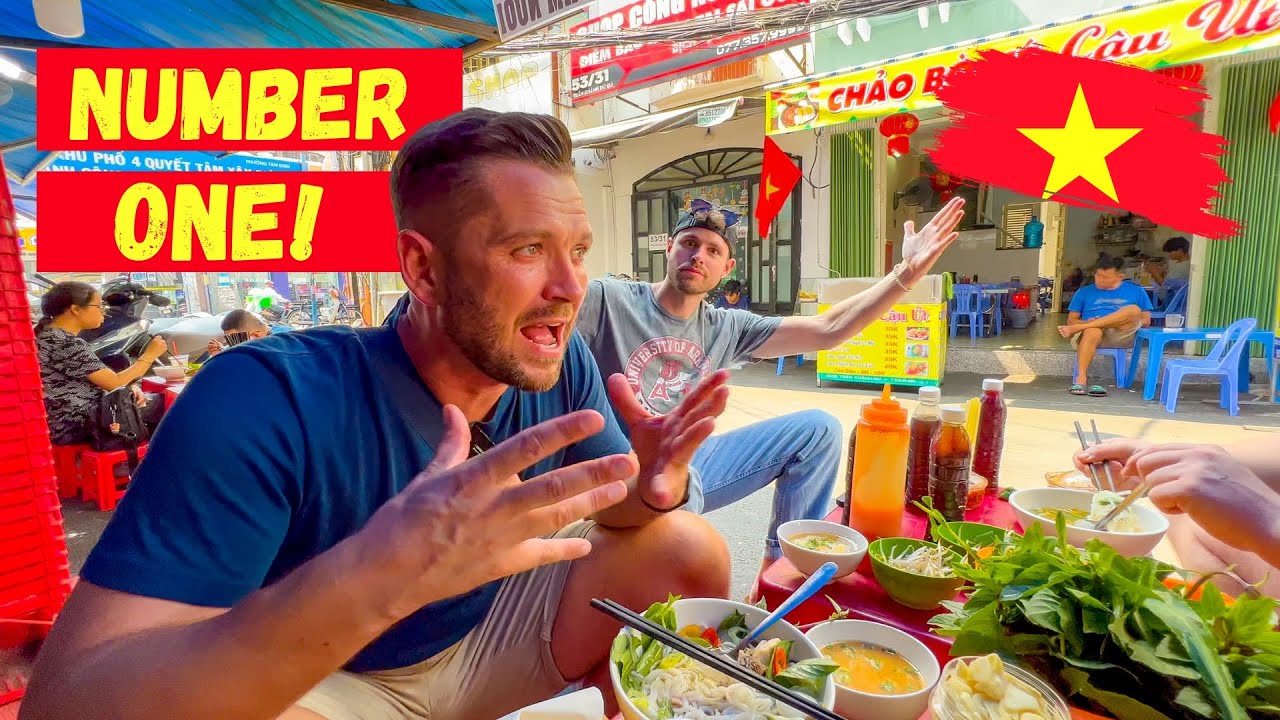 This is Why Vietnam Has THE BEST SOUP IN THE WORLD 🇻🇳 with 