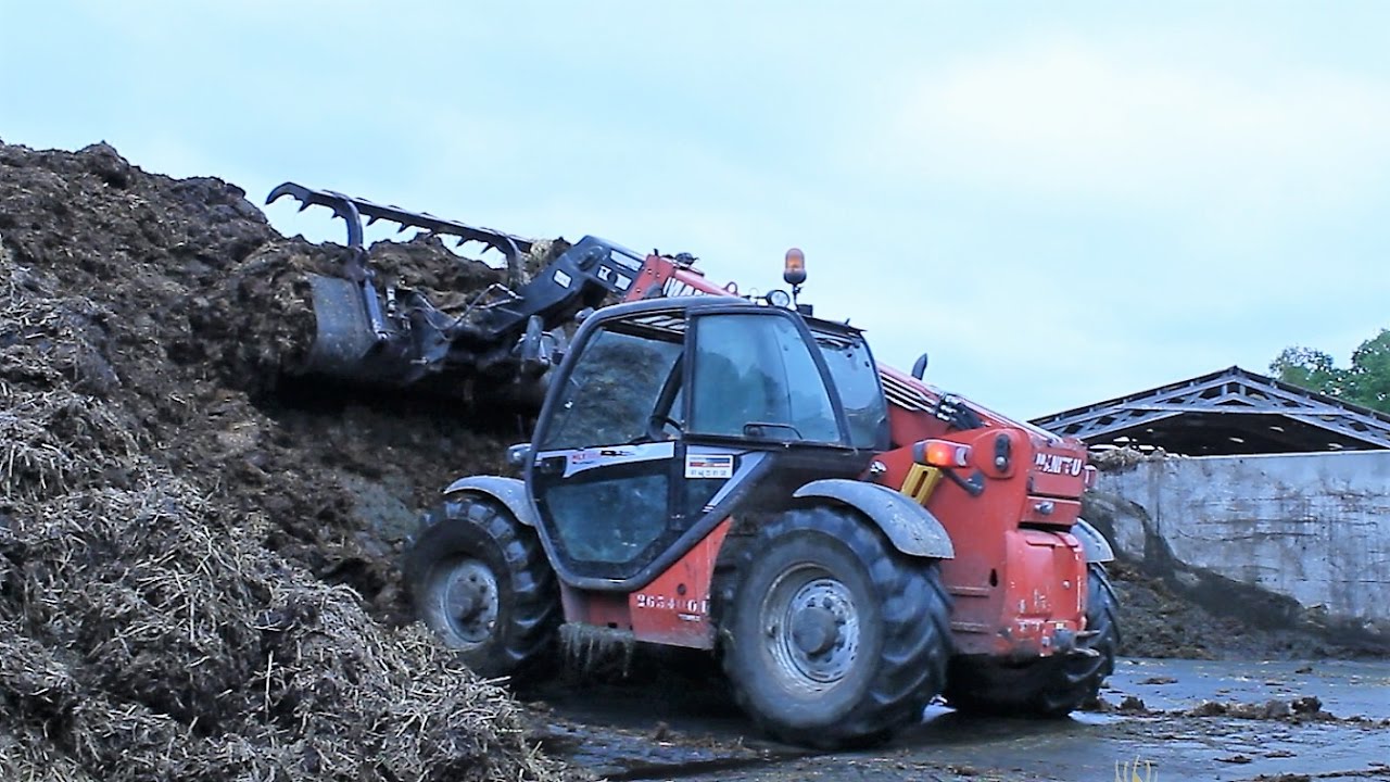 Manitou Mlt 634/Curage de stabulation