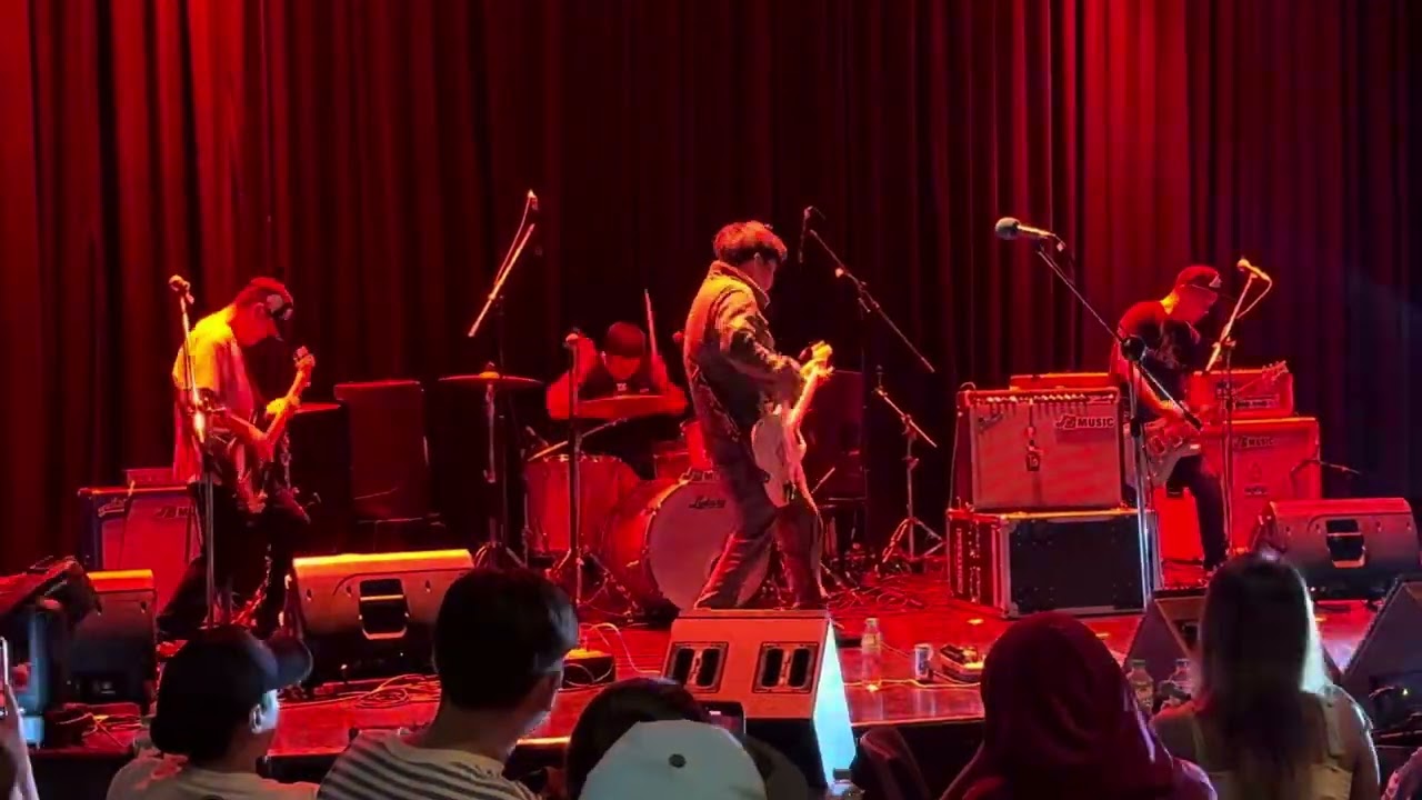 Soapdish - Ewan ko (Live at Teatrino - 07/11/25)