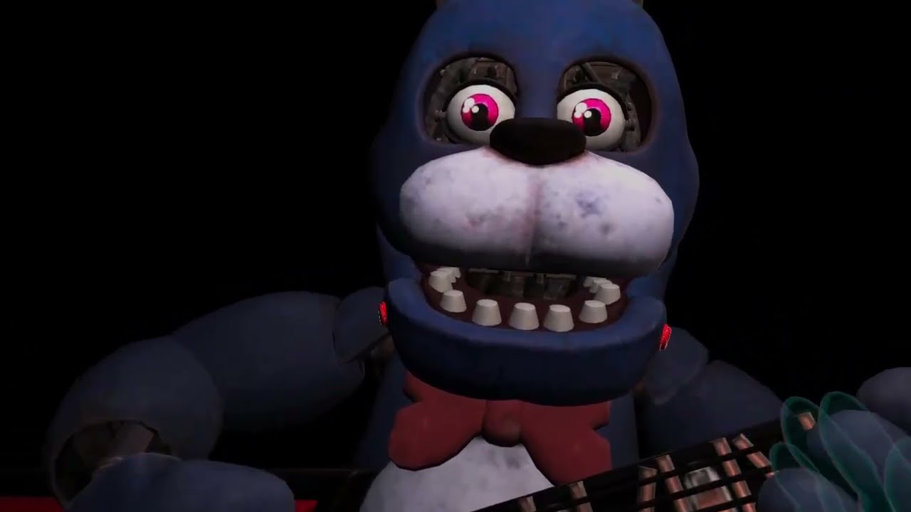 Five nights at Freddy  help 