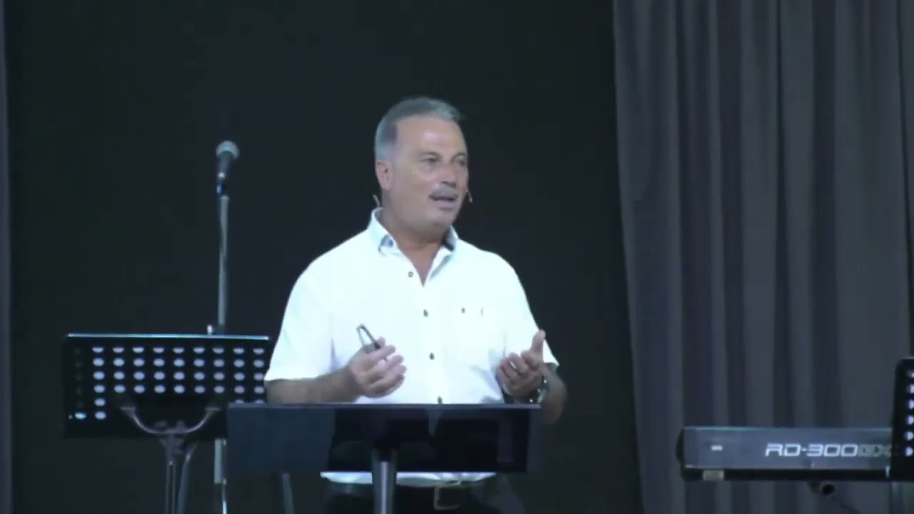 La Vida De Esteban - Jorge Sarav&iacute;