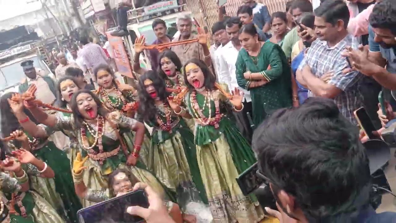 ఏలూరు గంగానమ్మ పడమరవీధి జాతర ఊరేగింపు #eluru #jathara #ganganamma #entertainment 