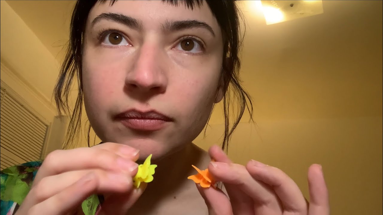 ASMR y2k tweezing your eyebrows: personal attention, eyebrow tweezing, whisper