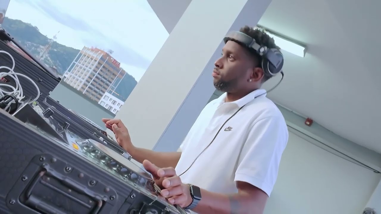 SUNSETS 🌆  &  POWER SOCA 🧨(mixed by DJ Jiggy 🎧)
