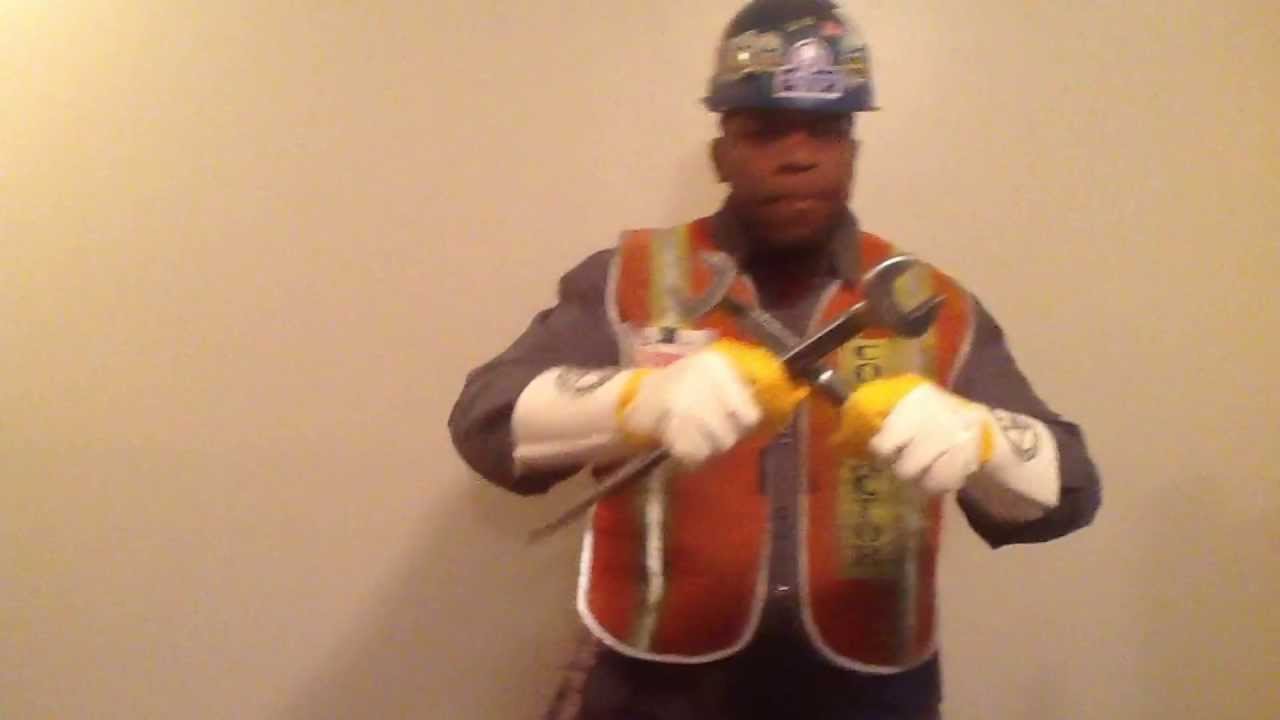 THE RHYTEHITTERS C.E.O TRUE / RAPPING IRON WORKER..2013