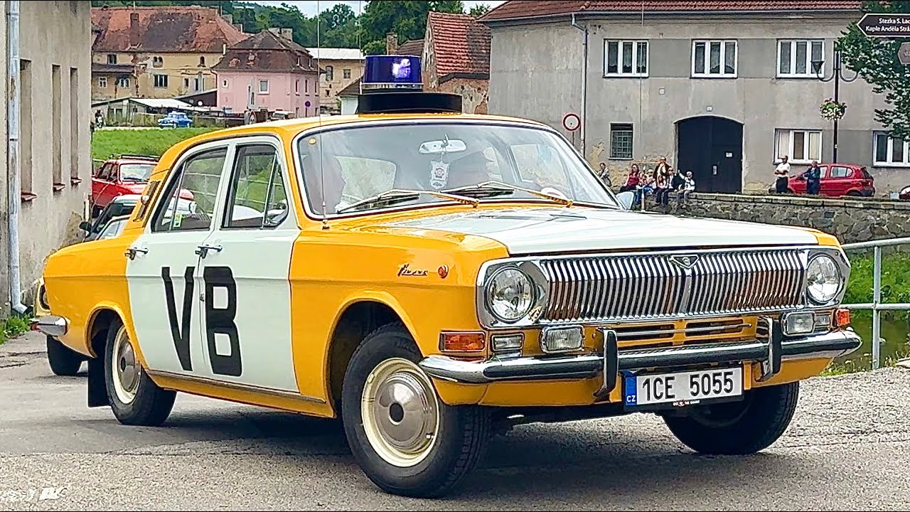 Sraz historických vozidel Volyně 2025 - Spanilá jízda