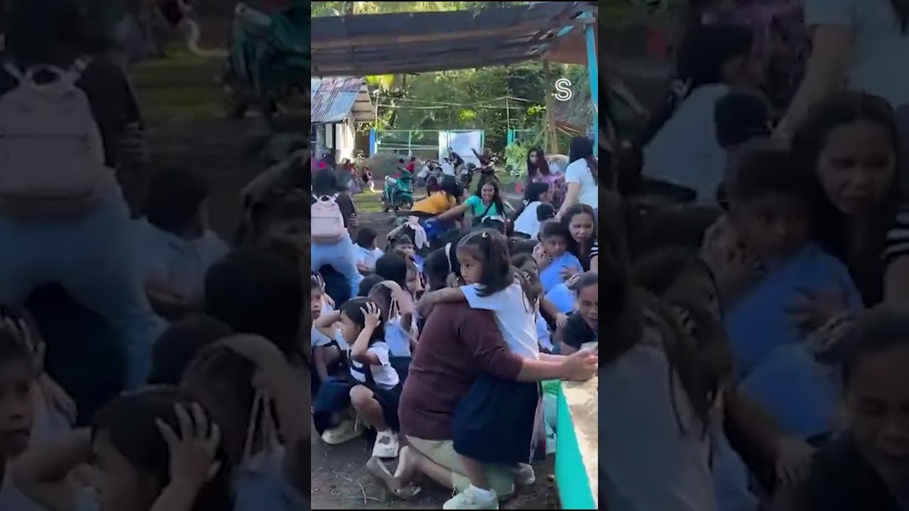 School children scream as Philippines quake strikes during assembly | Stuff.co.nz